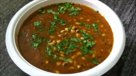 Punjabi lobia (black eyed beans) in gravy