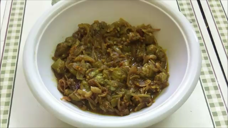 turai sabzi (zucchini vegetable)