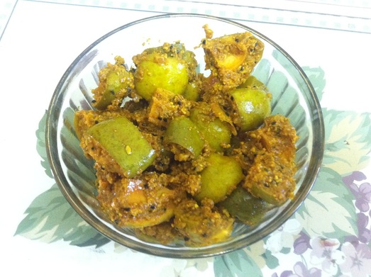 Punjabi Aam Ka Achar (Mango Pickle)