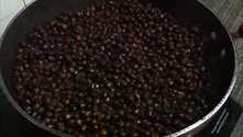 Punjabi Sookhe Kale Chane (Dry Black Chickpeas)