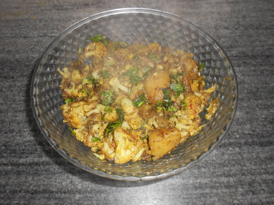 Aloo Gobhi Sabzi (Cauliflower Potato Vegetable)