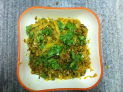 Patta Gobhi Matar Sabzi (Cabbage Peas Vegetable)